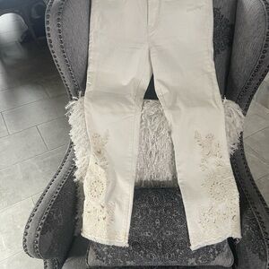 Free People Cream Embroidered Trousers NWOT 25 inches in stream